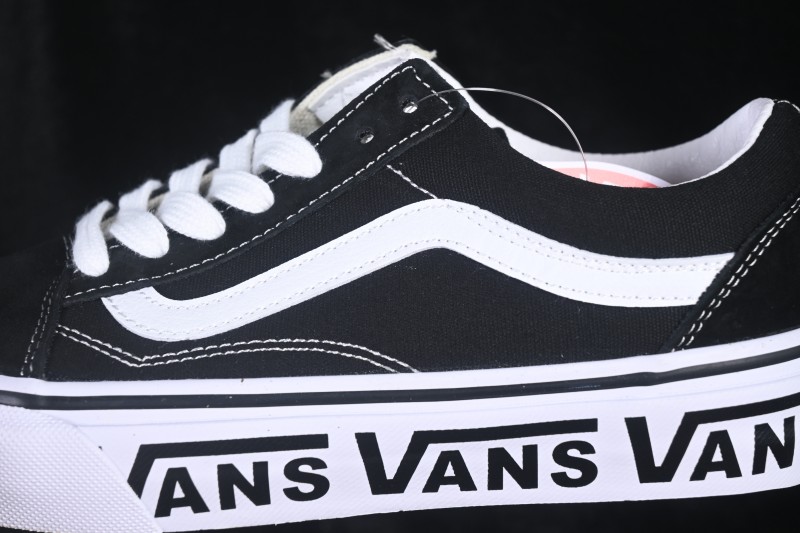Vans Old Skool Dx Low Top Casual Skate Shoes - VN0A38G2PXC