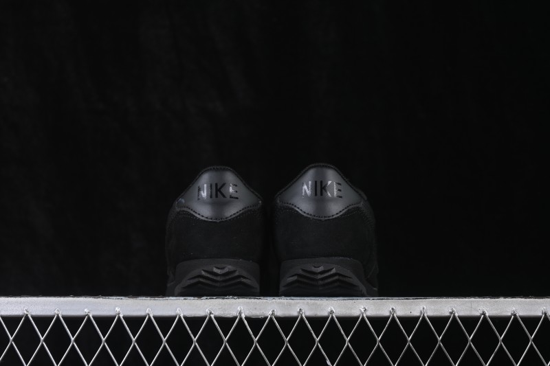 Nike Classic Cortez Leather Retro Running Shoes - IR1332-002