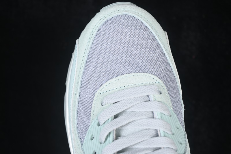 Nike Air Max 90 Retro Running Shoes with Air Cushion - DM0029-025