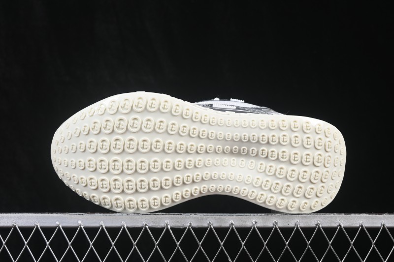 Gucci Cub3d Low-Top Lace-Up Casual Sneakers - 819709FAEIV8149