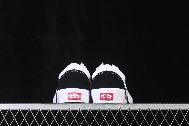 Vans Old Skool Low-Top Casual Skate Shoes - VN0009Q5BMW