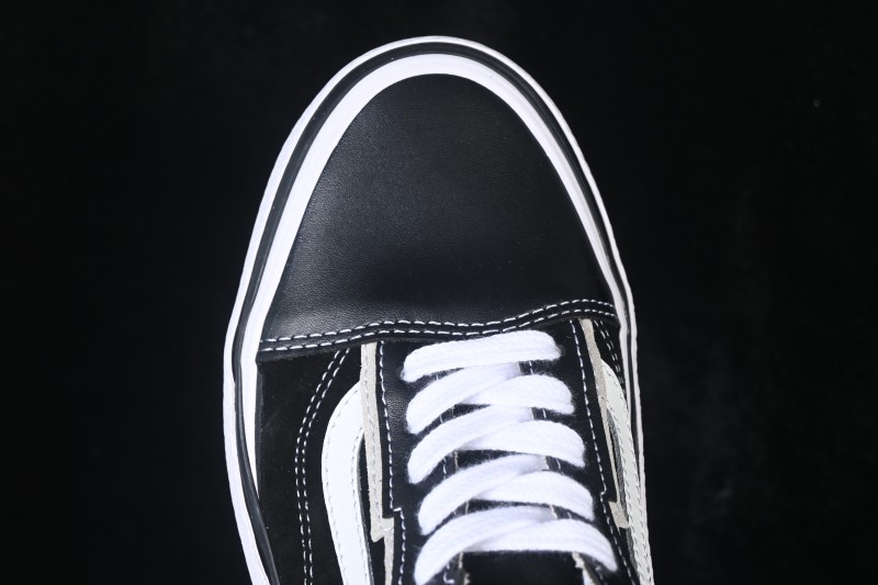 Vans Old Skool Low Top Casual Skate Shoes - VN0007PRBLK