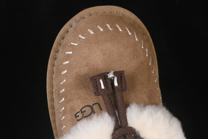 UGG Slipper Evolution Comfortable Flat Closed-Toe Slippers - 1180