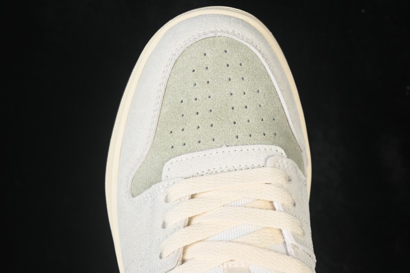 Nike SB Code 58 Retro Skate Shoes - IB0108-101