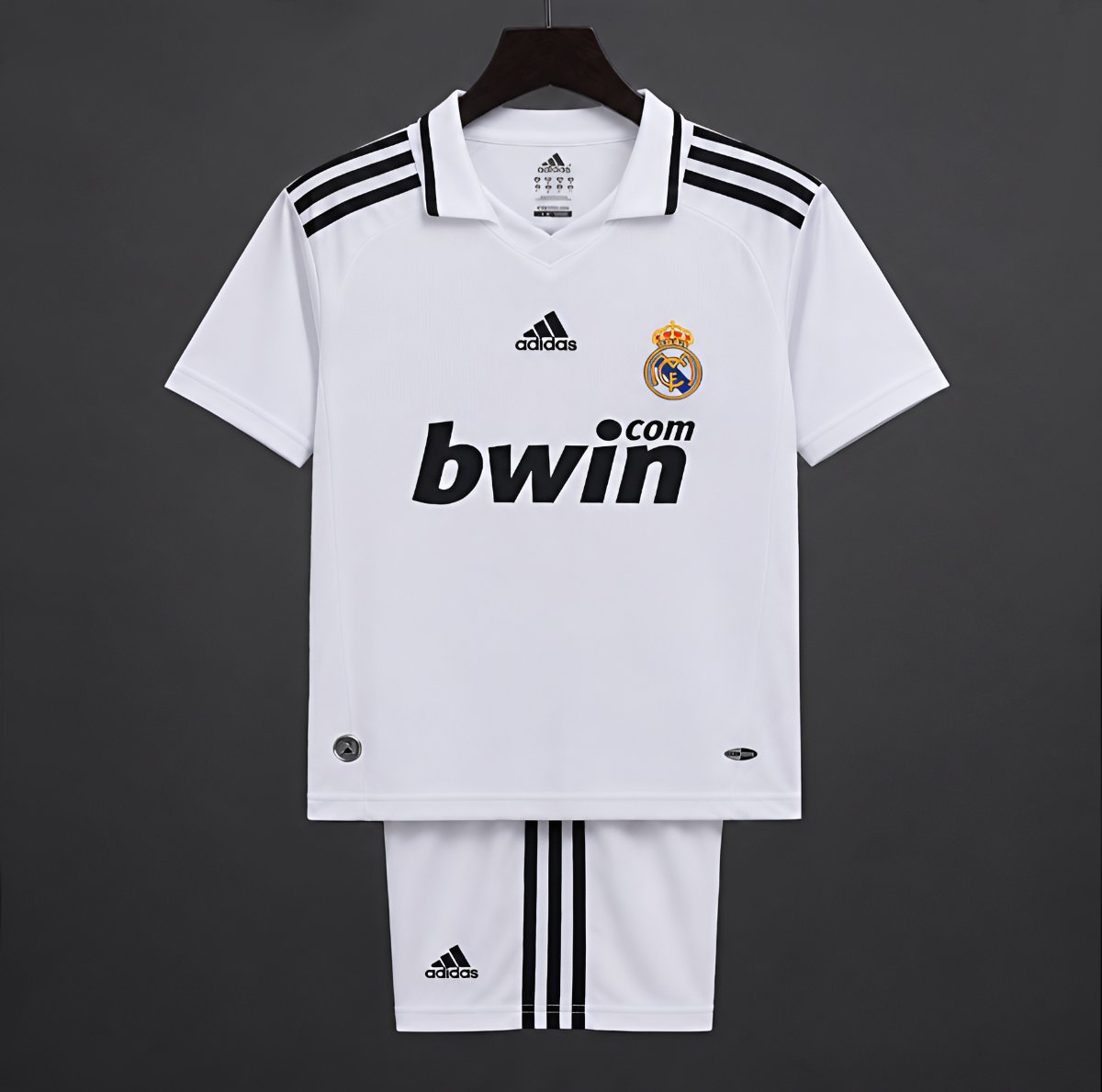 Retro Kids 08/09 Real Madrid Home Jersey