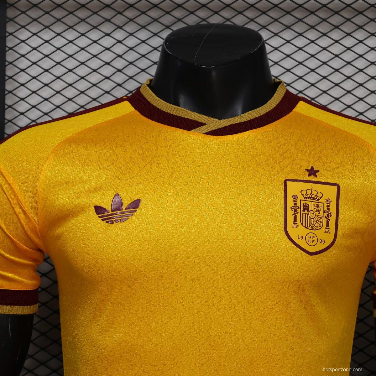 Player Version 2026 Spain Golden Special Jersey