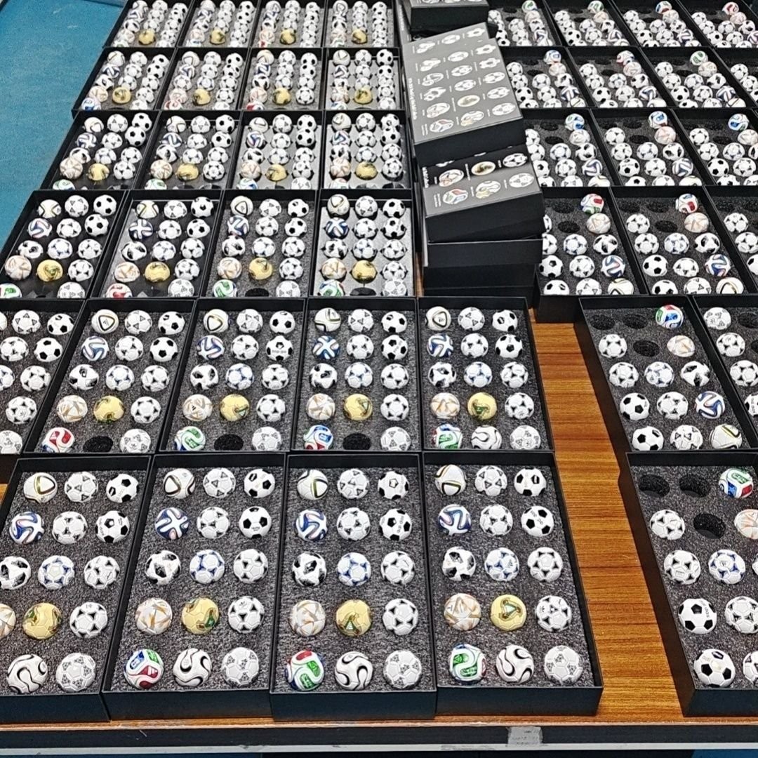 2026 Adidas World Cup Historical Mini Ball Set