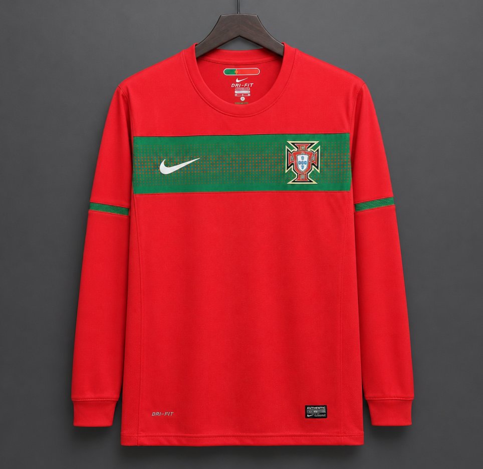 Retro  2010 Portugal Home Long Sleeve Jersey