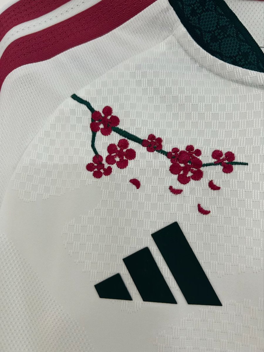 Player Version 26/27 Real Madrid Home "Floral Edition" Special Jersey