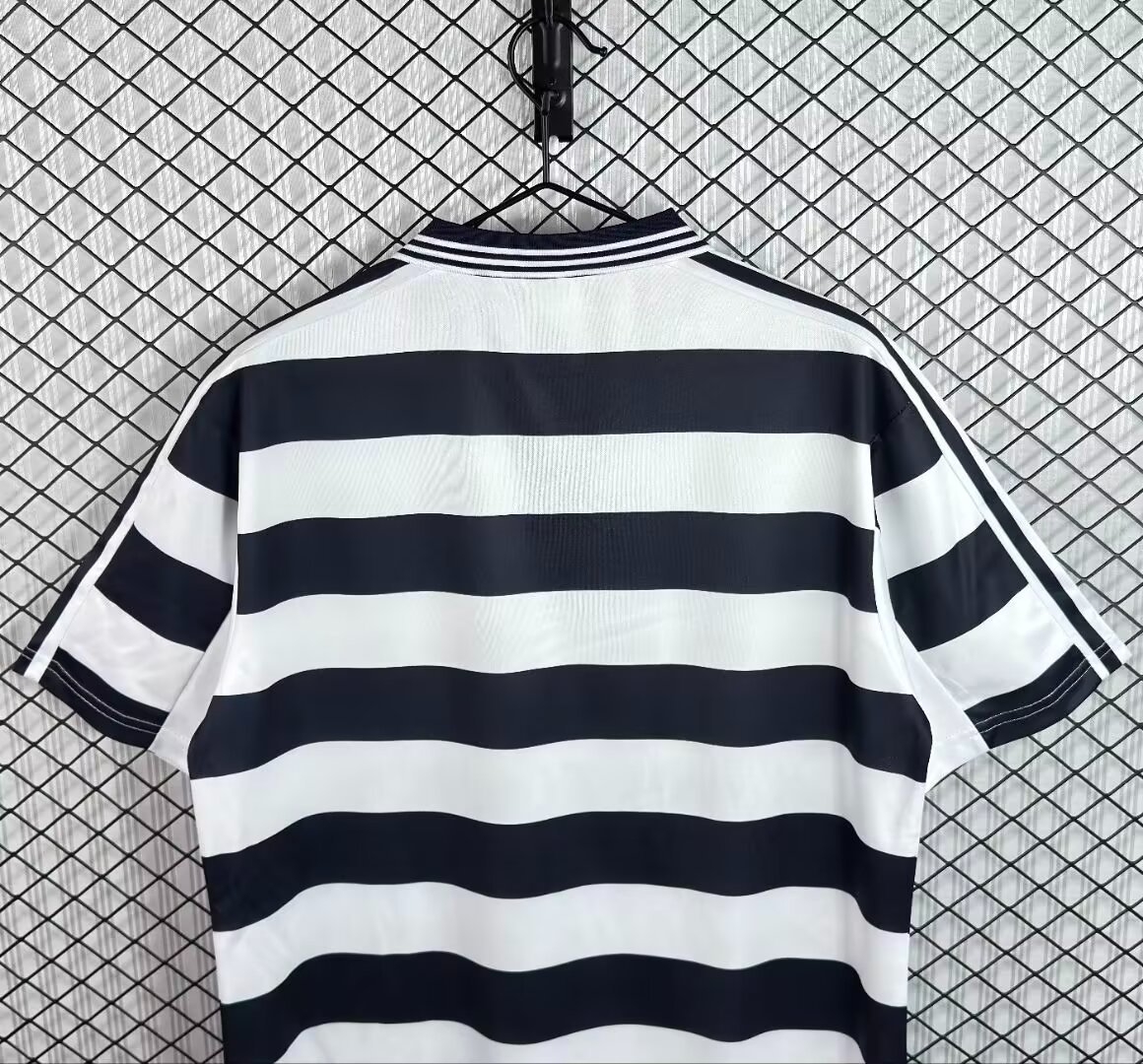 Retro 97/98 Hertha BSC Away White Dark Navy Jersey