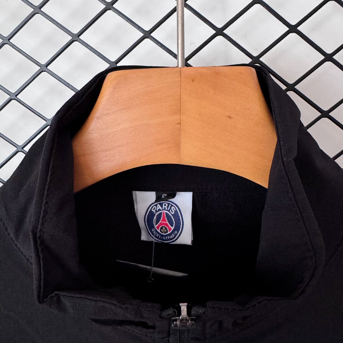 26/27 PSG Black/Pink Full Zipper Windbreaker+ Long Pants